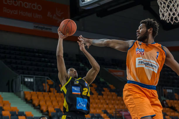 从因凡蒂诺 从因凡蒂诺