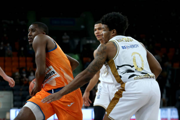 我可以帮你 我可以帮你